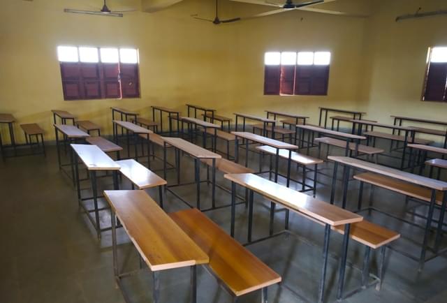 IQRA BCA College Bharuch Classroom photo 3